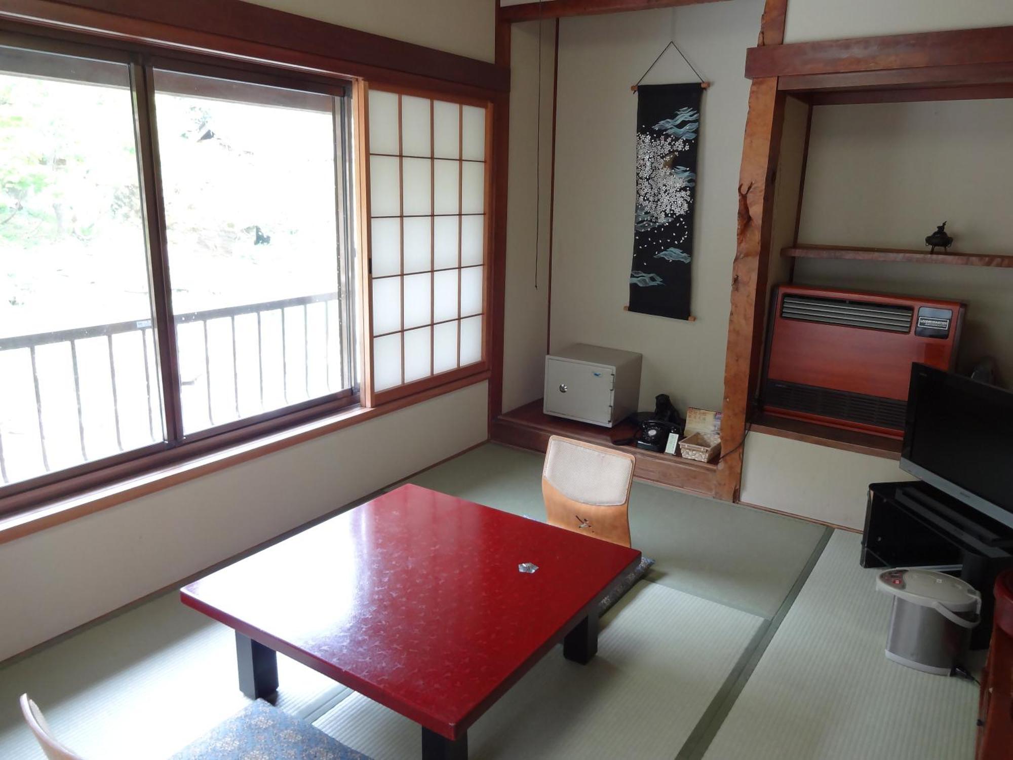 Takaragawa Onsen Ousenkaku 3*